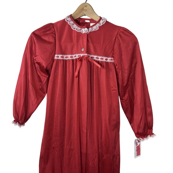 NWT Laura Dare Girl's 10 Red Christmas Valentine's Long Nightgown 2 PC Set USA - Picture 2 of 13